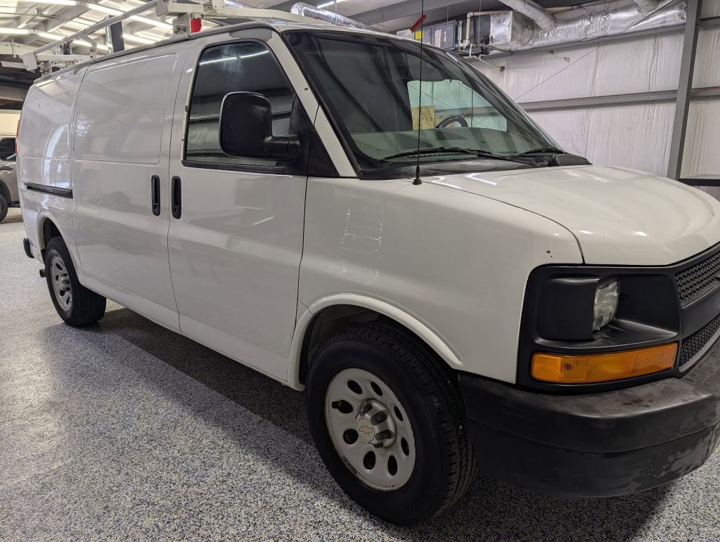 Used 2012 Chevrolet Express 1500 w/ Power Package image 5