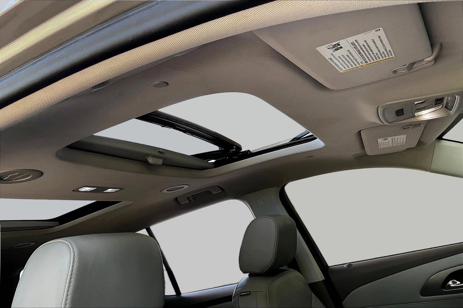 Used 2019 Chevrolet Traverse Premier AWD/4WD image 27