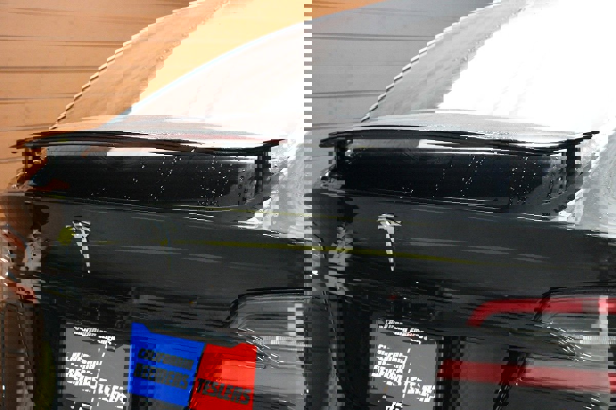 Used 2023 Tesla Model X image 13