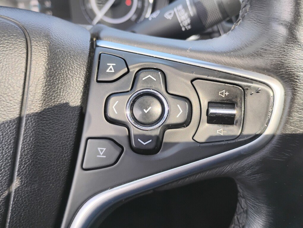 Used 2015 Buick Regal Premium FWD image 23