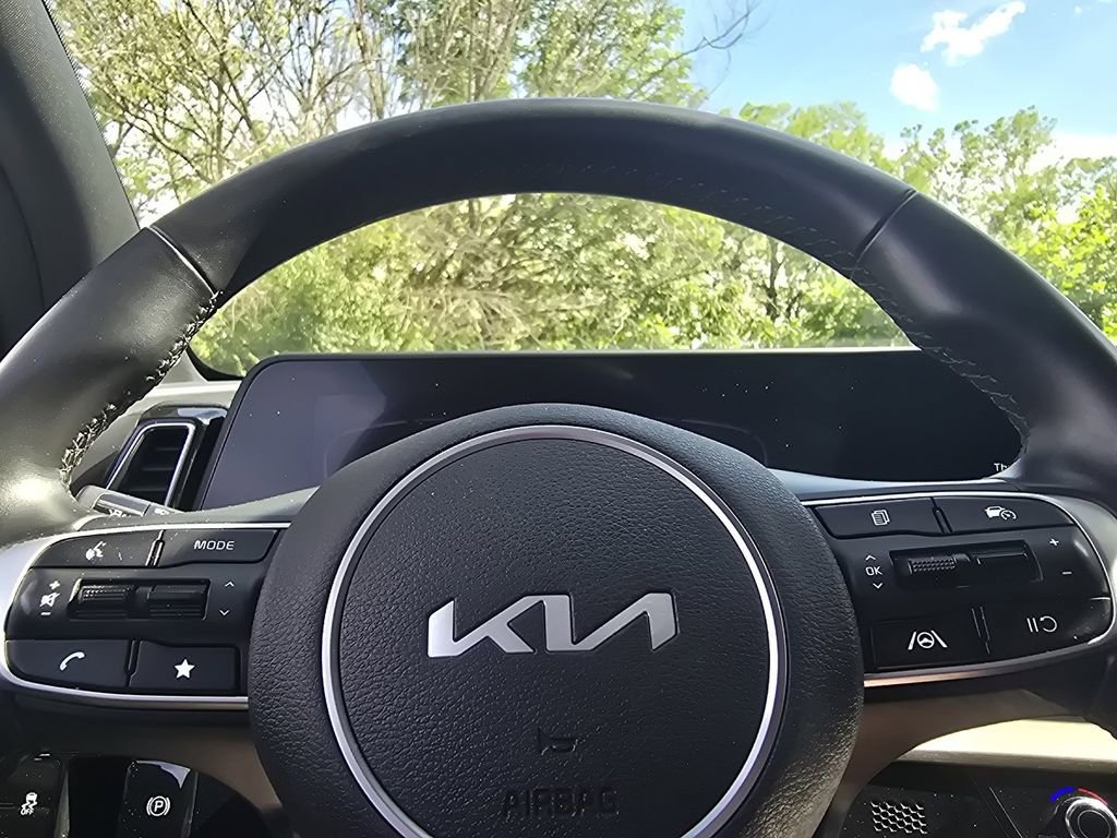 Used 2023 Kia Sportage X-Line AWD/4WD image 26