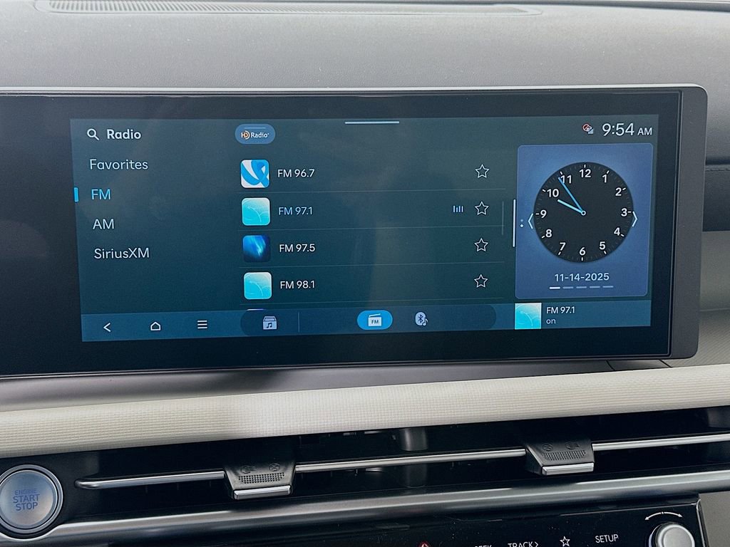 New 2026 Hyundai Tucson SEL image 11