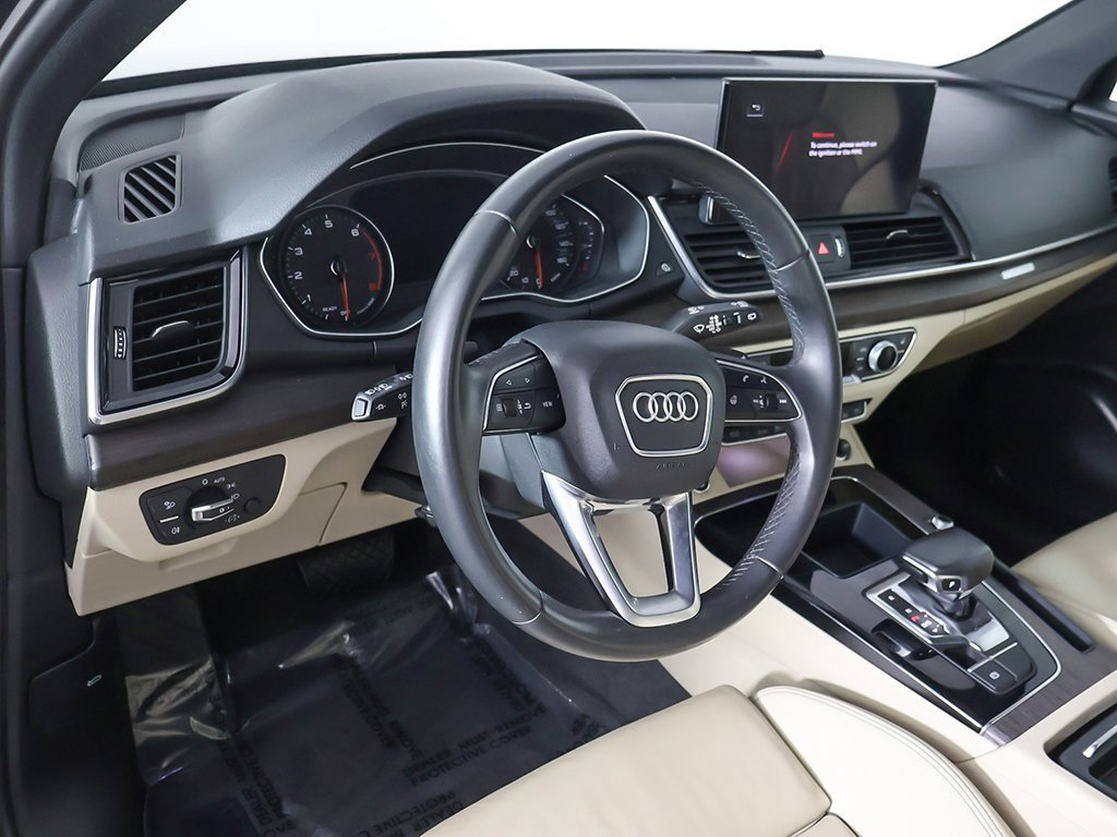 Used 2022 Audi Q5 2.0T Premium w/ Convenience Package image 27