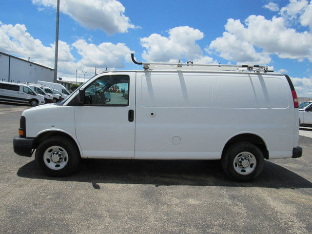 Used 2015 Chevrolet Express 2500 RWD image 6