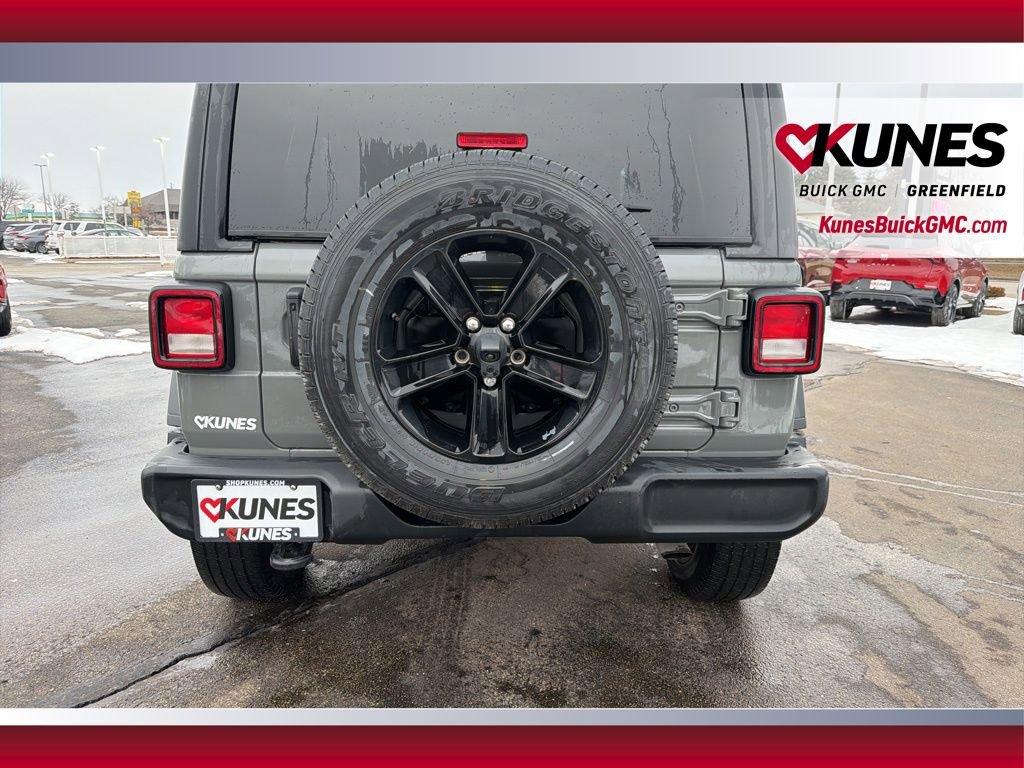 Used 2022 Jeep Wrangler Unlimited Sport AWD/4WD image 8