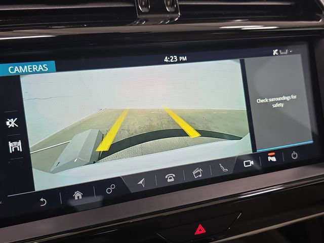 Used 2020 Jaguar XE S image 23