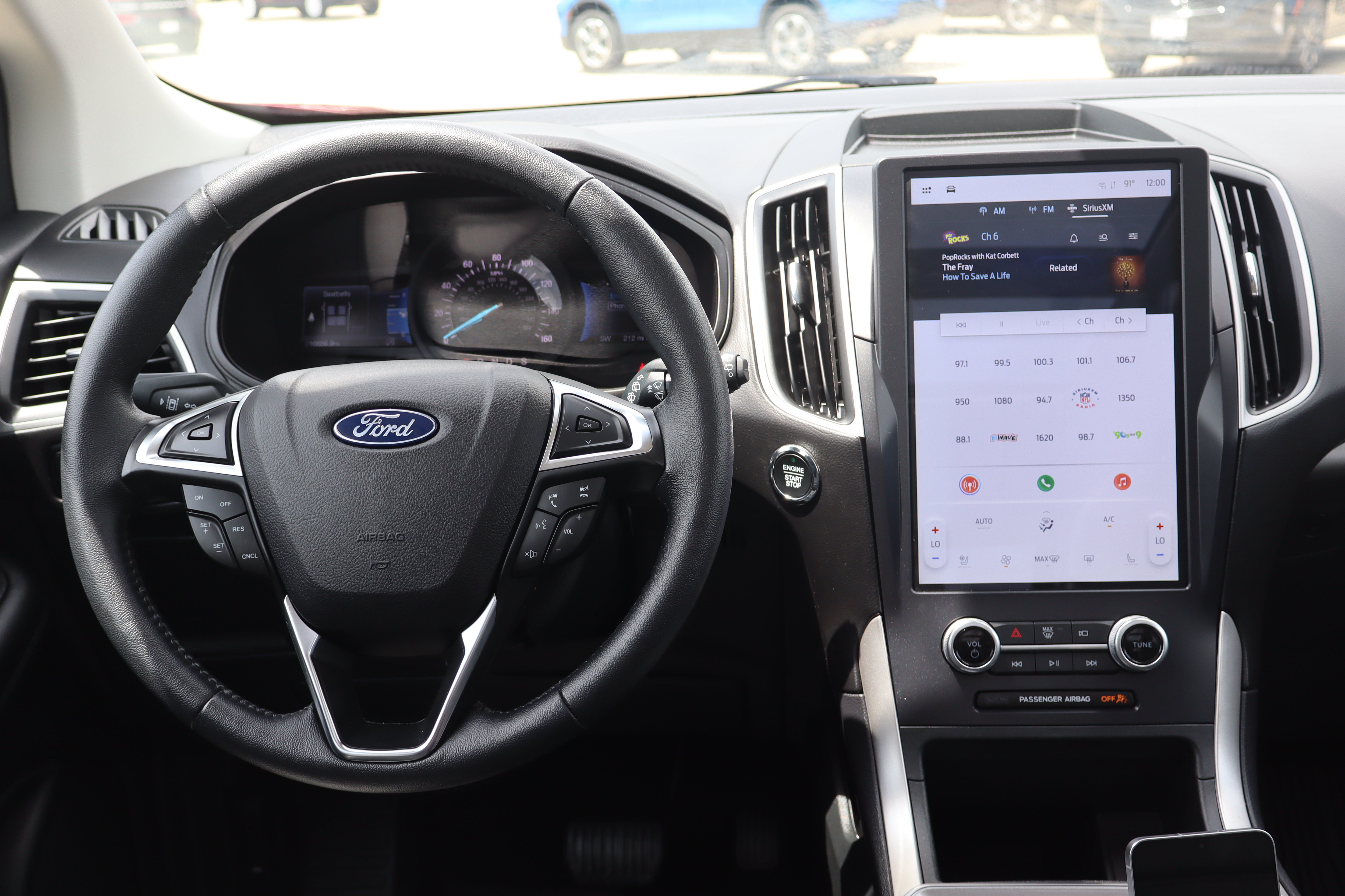 Used 2024 Ford Edge SEL w/ Convenience Package AWD/4WD image 14