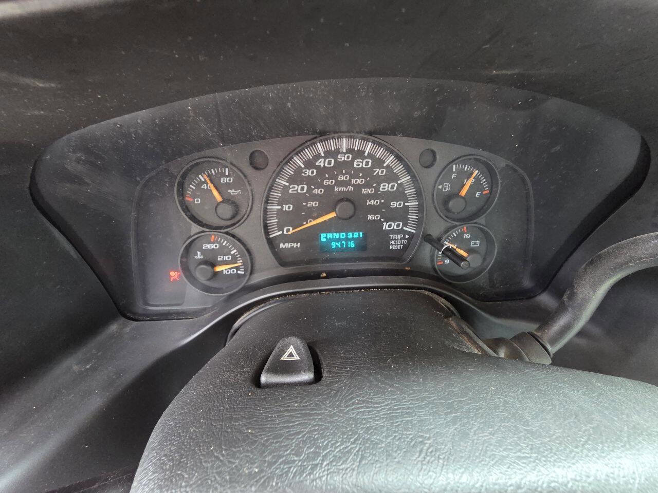 Used 2006 Chevrolet Express 1500 RWD image 28