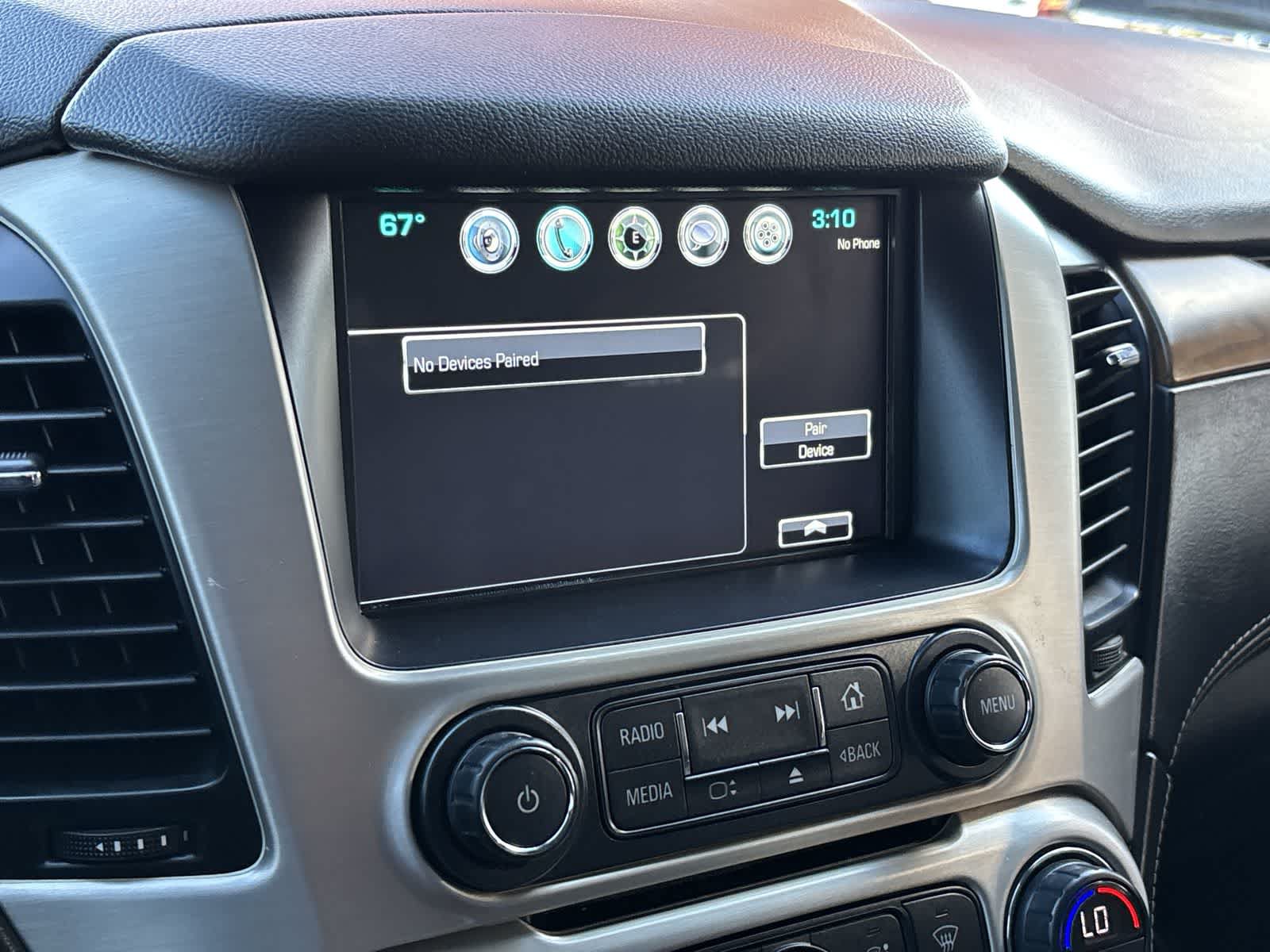 Used 2020 GMC Yukon XL Denali w/ Denali Premium Package AWD/4WD image 18