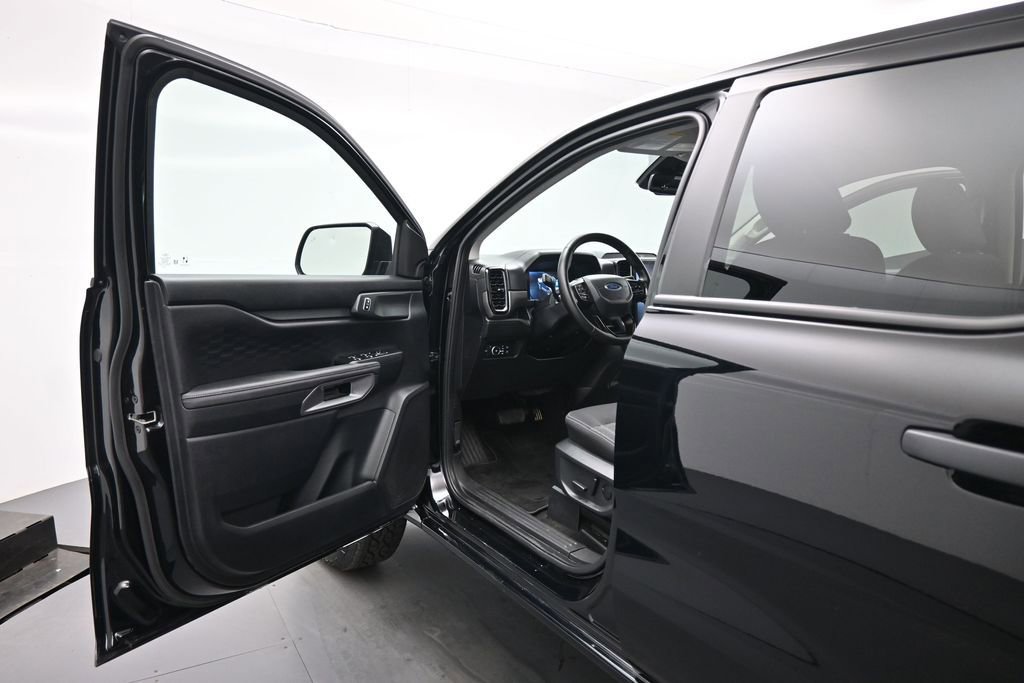 Used 2024 Ford Ranger XLT w/ Equipment Group 301A High RWD image 8