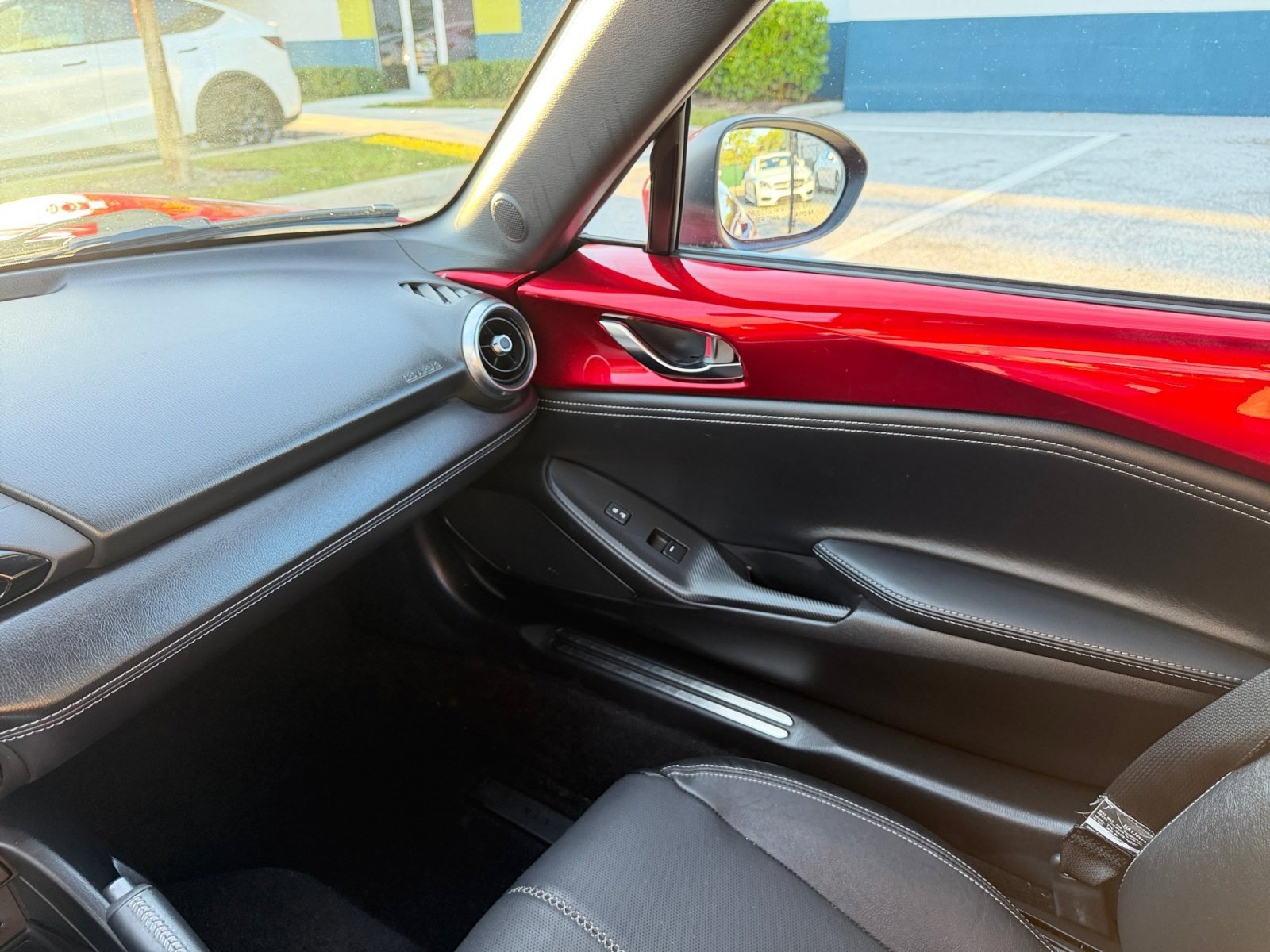 Used 2022 MAZDA MX-5 Miata Grand Touring image 29