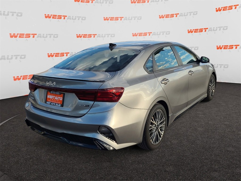 Used 2022 Kia Forte GT-Line w/ GT-Line Premium Package image 5