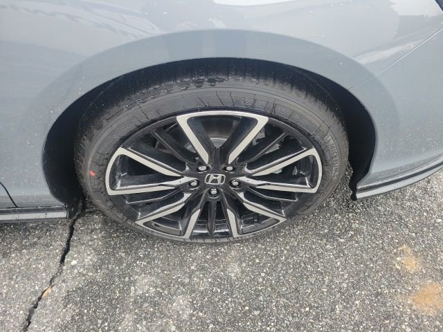 New 2026 Honda Accord Touring image 9