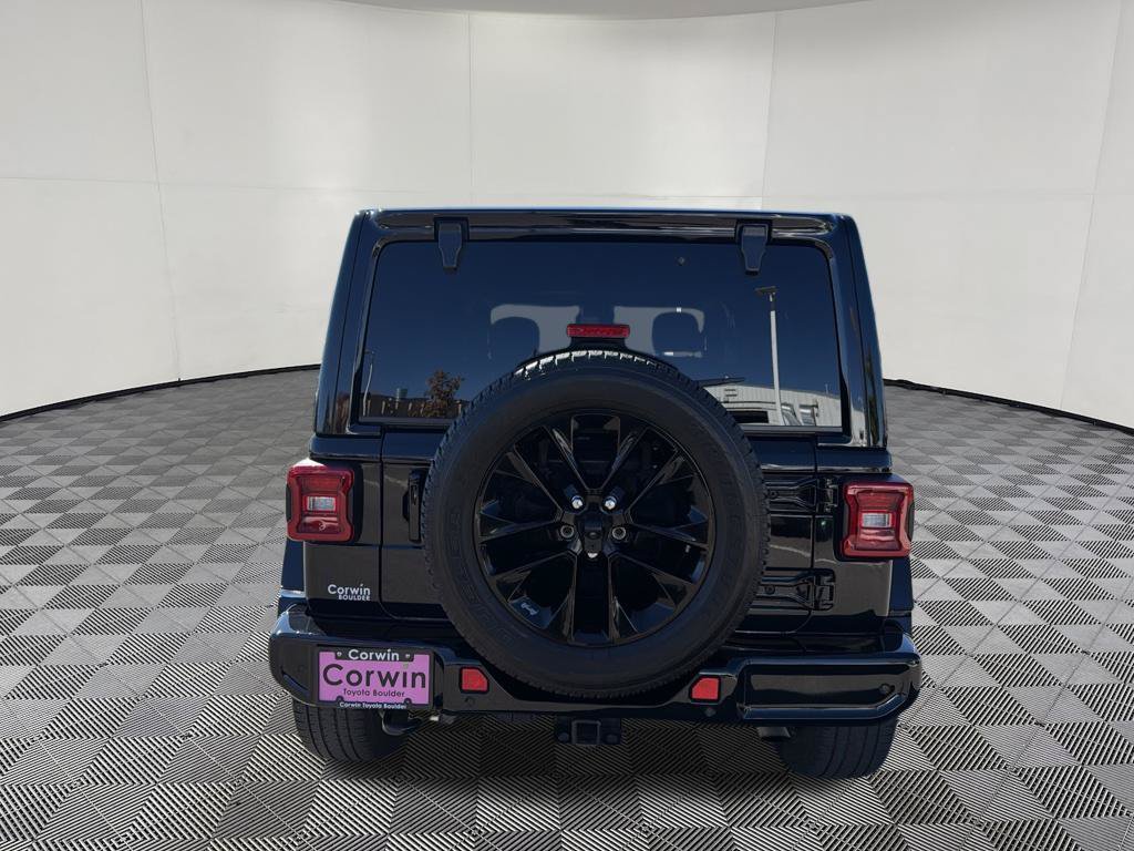 Used 2021 Jeep Wrangler Unlimited Sahara AWD/4WD image 7