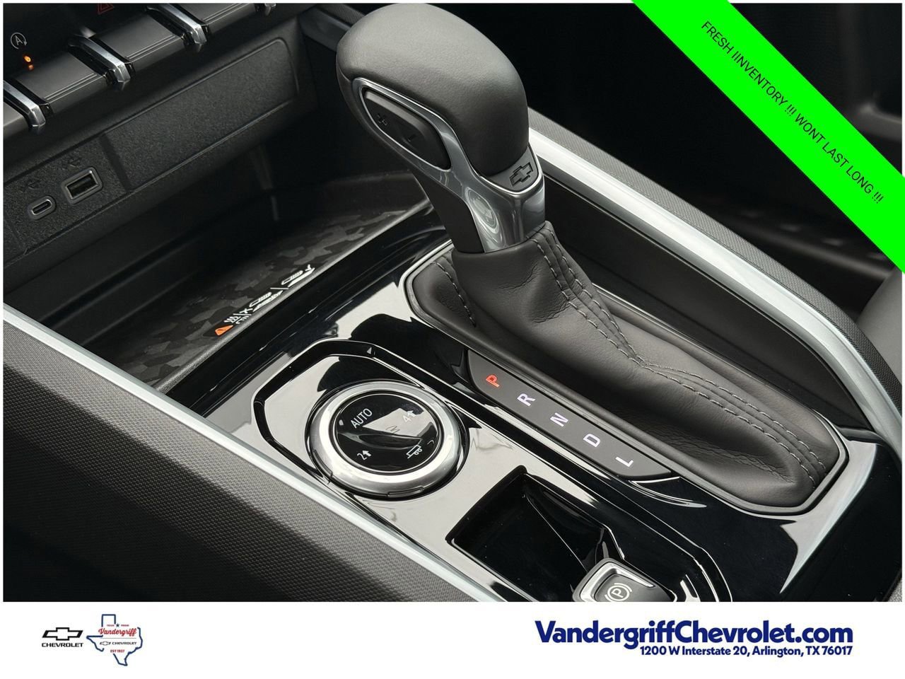 New 2026 Chevrolet Colorado LT w/ LT Convenience Package AWD/4WD image 17