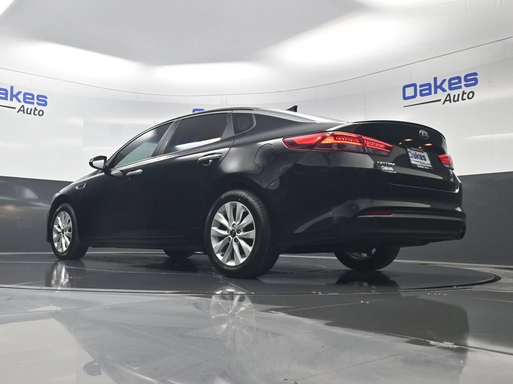 Used 2018 Kia Optima S FWD image 39