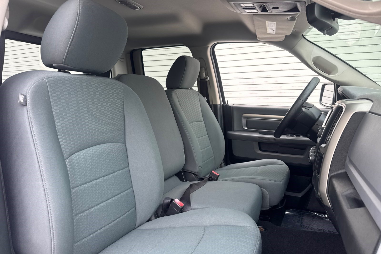 Used 2014 RAM 1500 Classic SLT AWD/4WD image 24