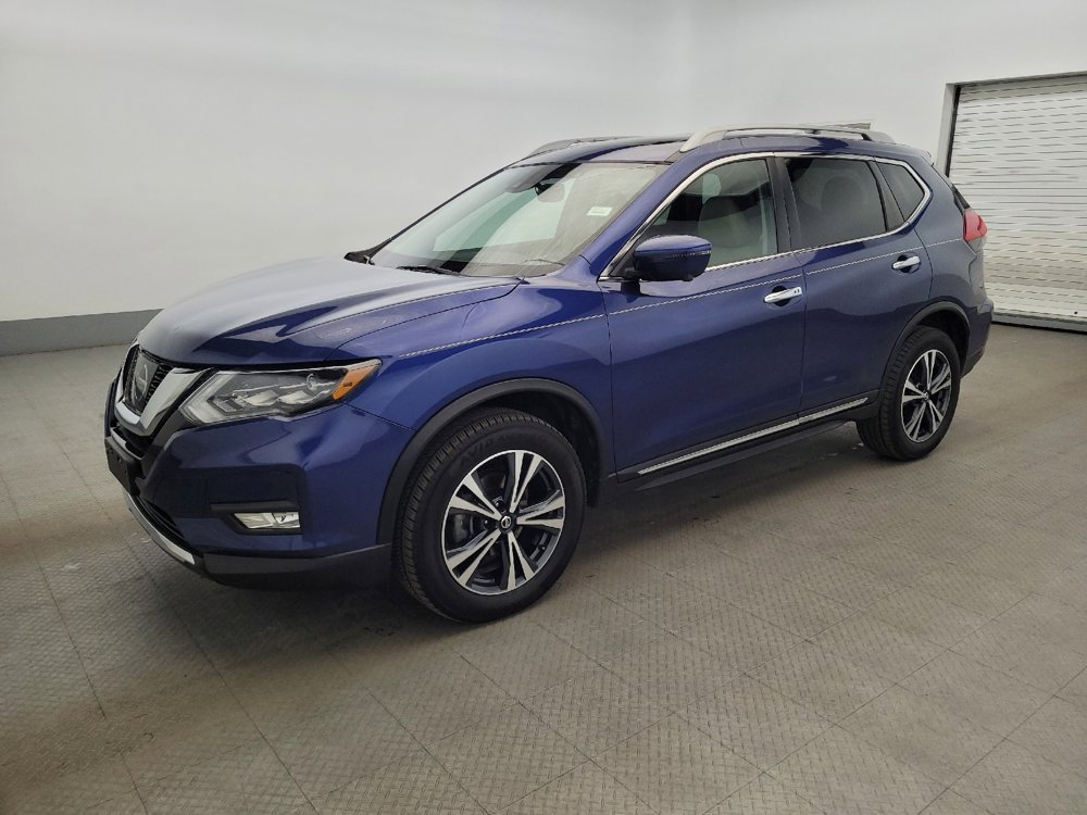 Used 2017 Nissan Rogue SL w/ SL Premium Package image 2
