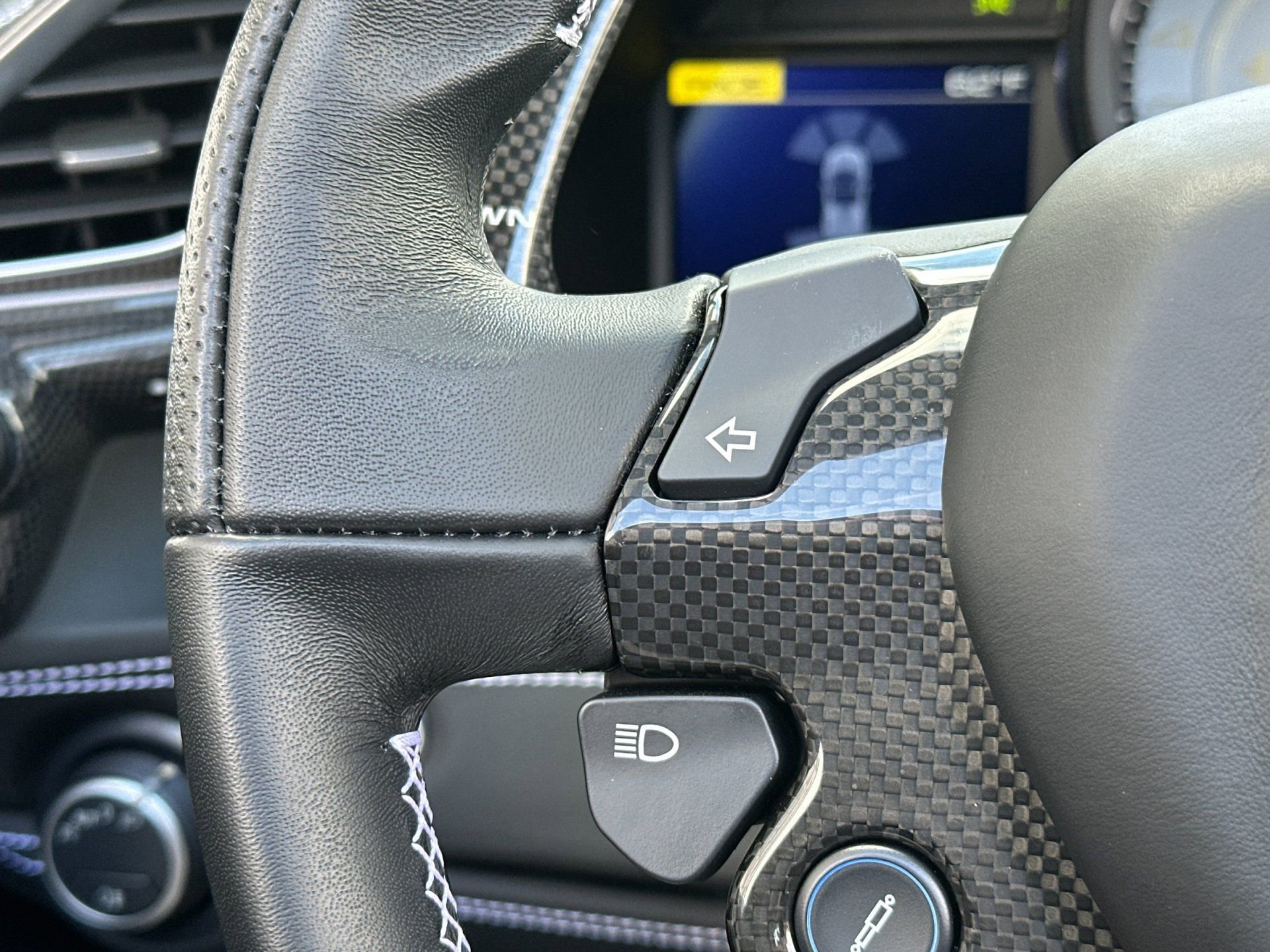 Used 2018 Ferrari 488 Spider image 25