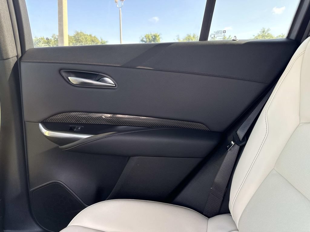 Used 2021 Cadillac XT4 Sport FWD image 15