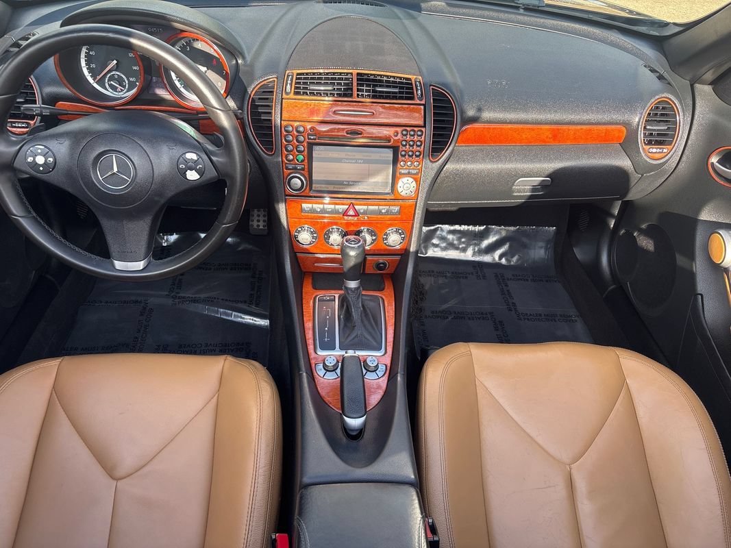 Used 2011 Mercedes-Benz SLK 350 image 14