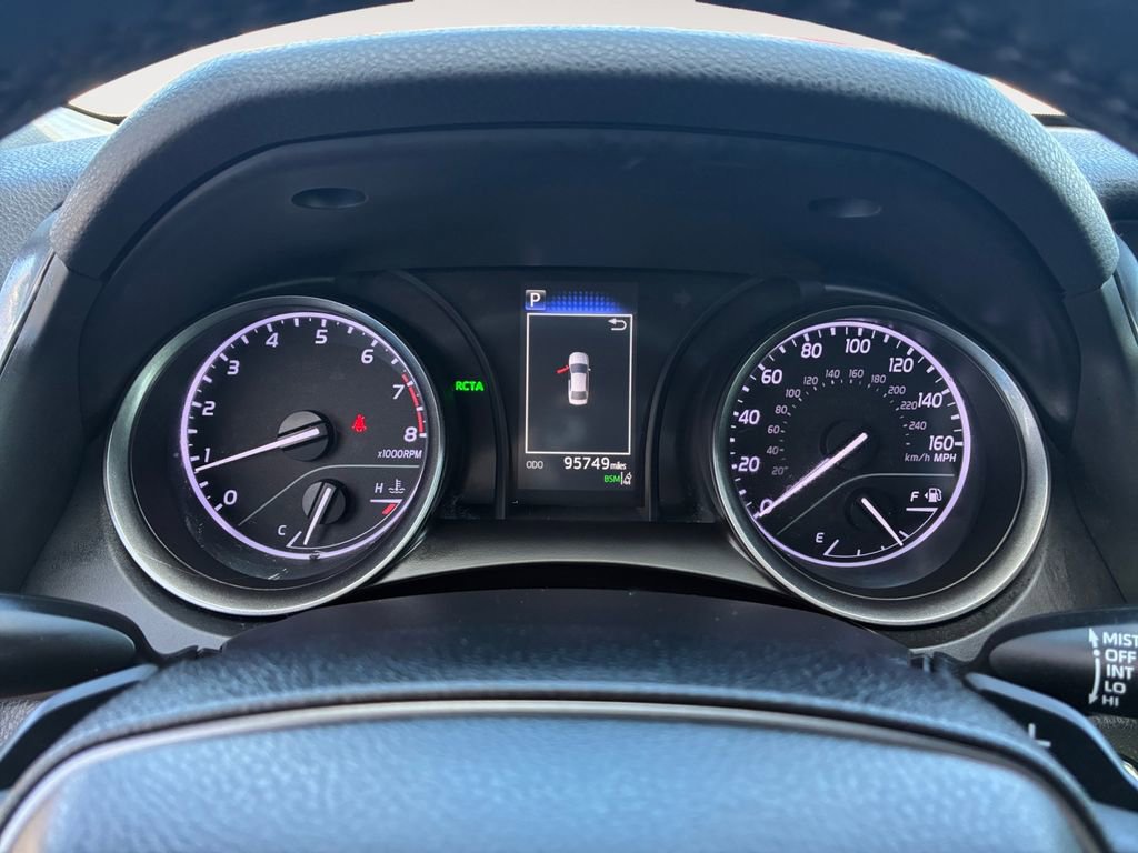 Used 2021 Toyota Camry SE w/ Convenience Package image 20