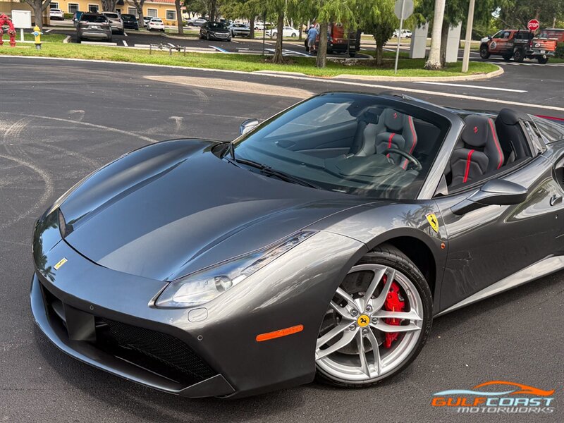 Used 2019 Ferrari 488 Spider RWD image 9