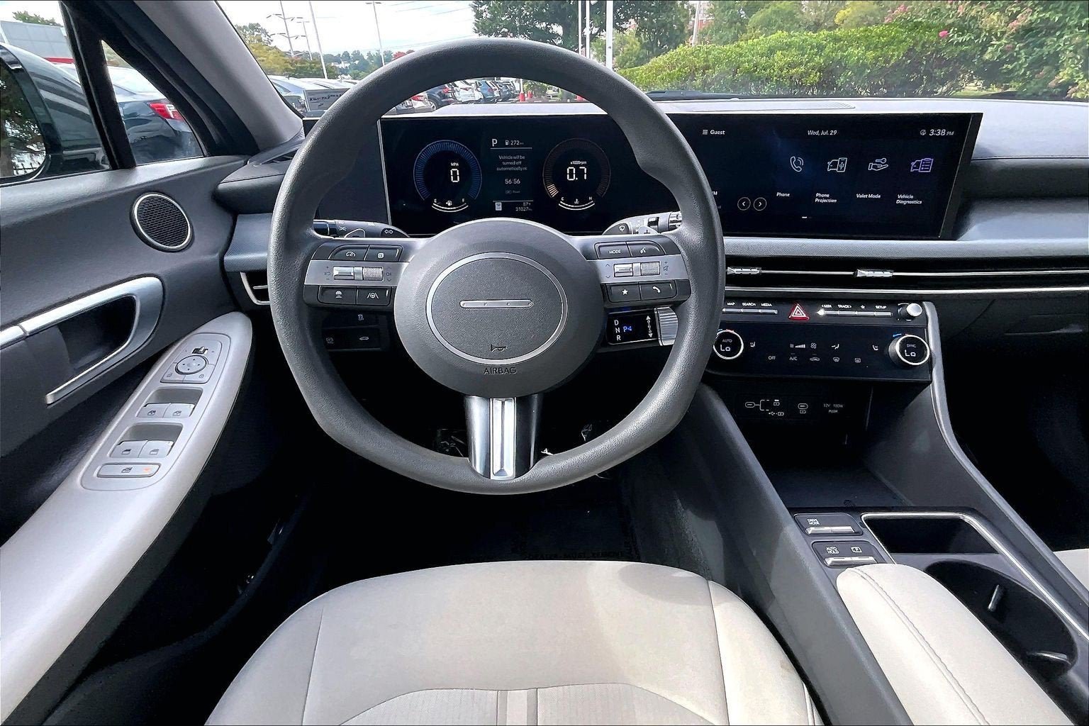 Used 2025 Hyundai Sonata SEL FWD image 5