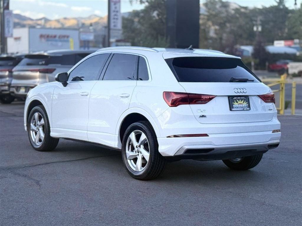 Used 2020 Audi Q3 2.0T Premium AWD/4WD image 5