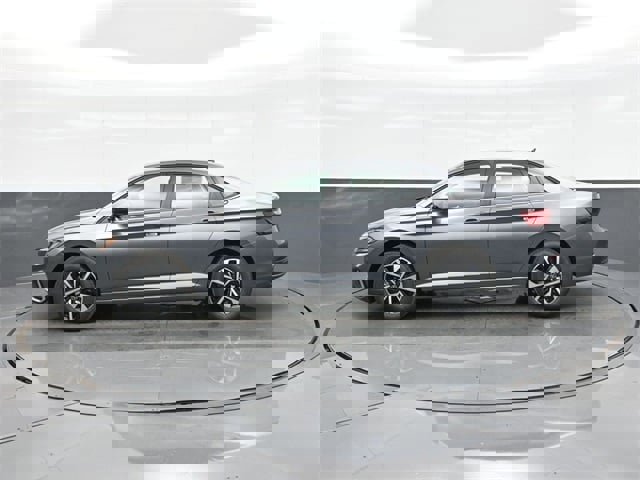 New 2025 Volkswagen Jetta S image 4