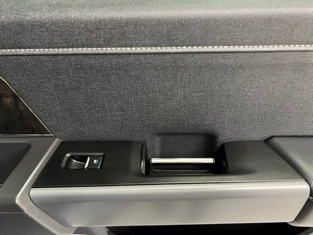Used 2024 Ford F350 Lariat image 50