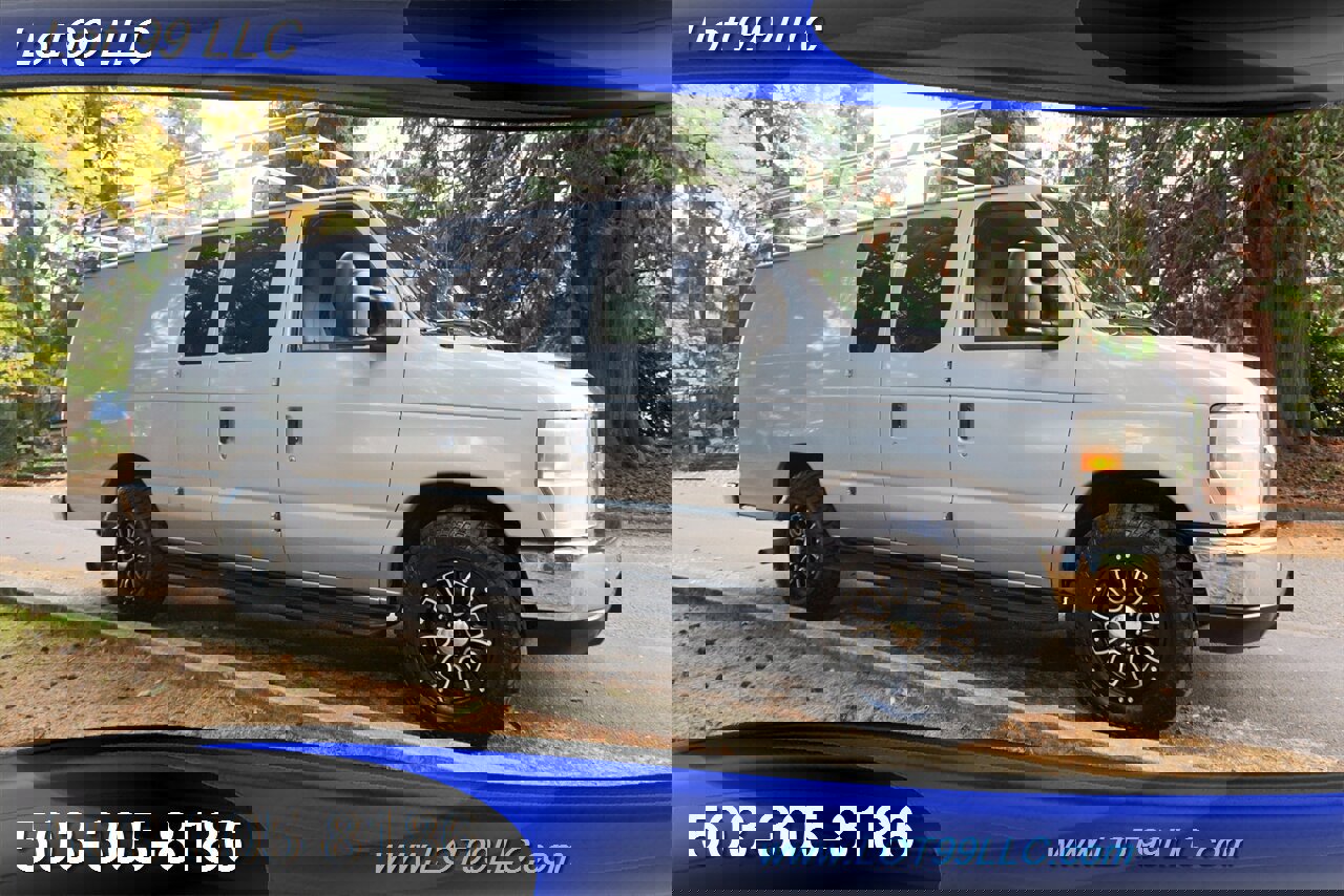 Used 2009 Ford E-350 and Econoline 350 Extended Super Duty image 7