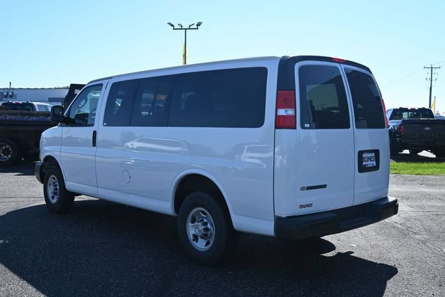 Used 2023 Chevrolet Express 3500 LS RWD image 7