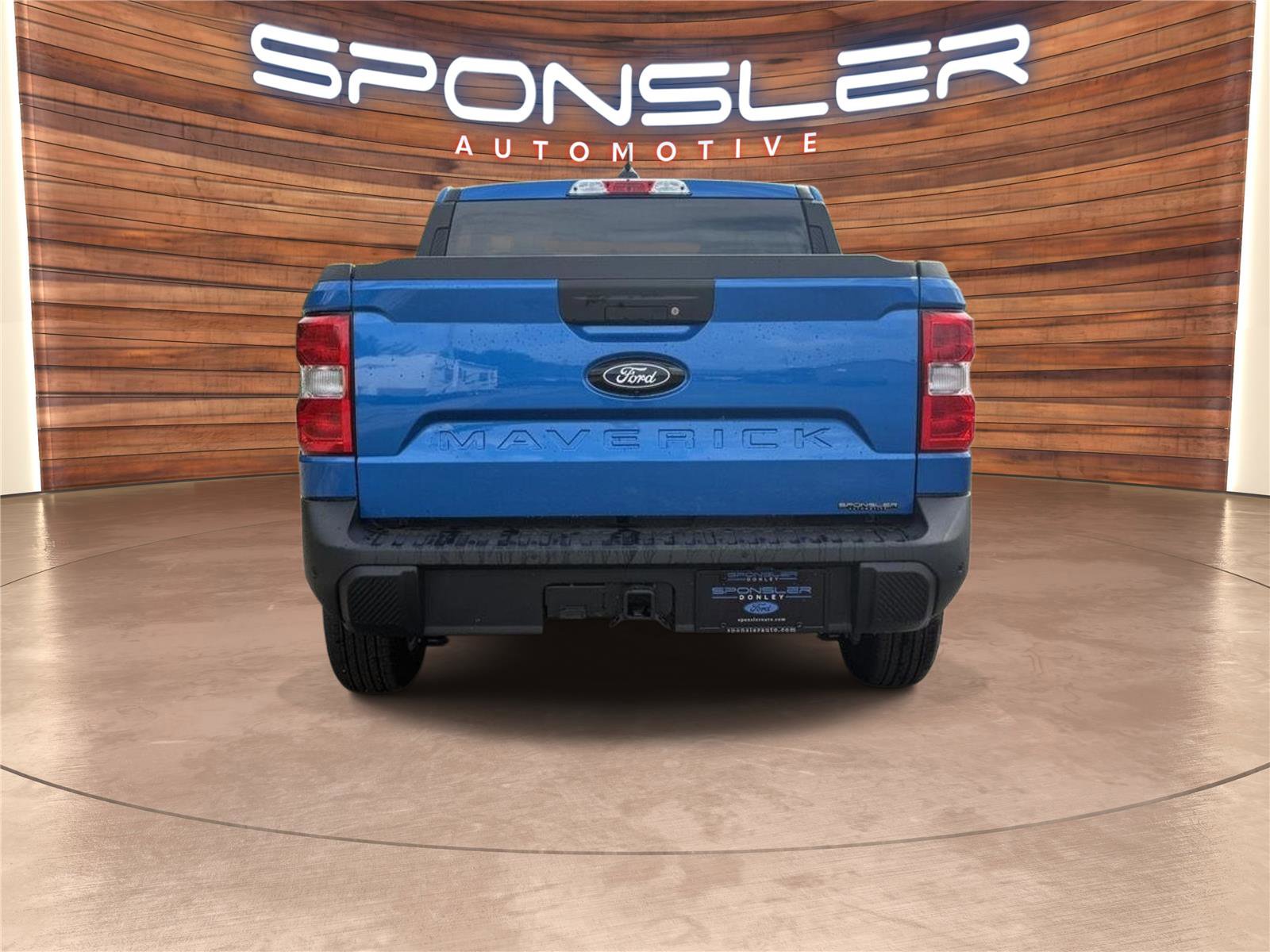 New 2025 Ford Maverick XLT w/ XLT Luxury Package image 5