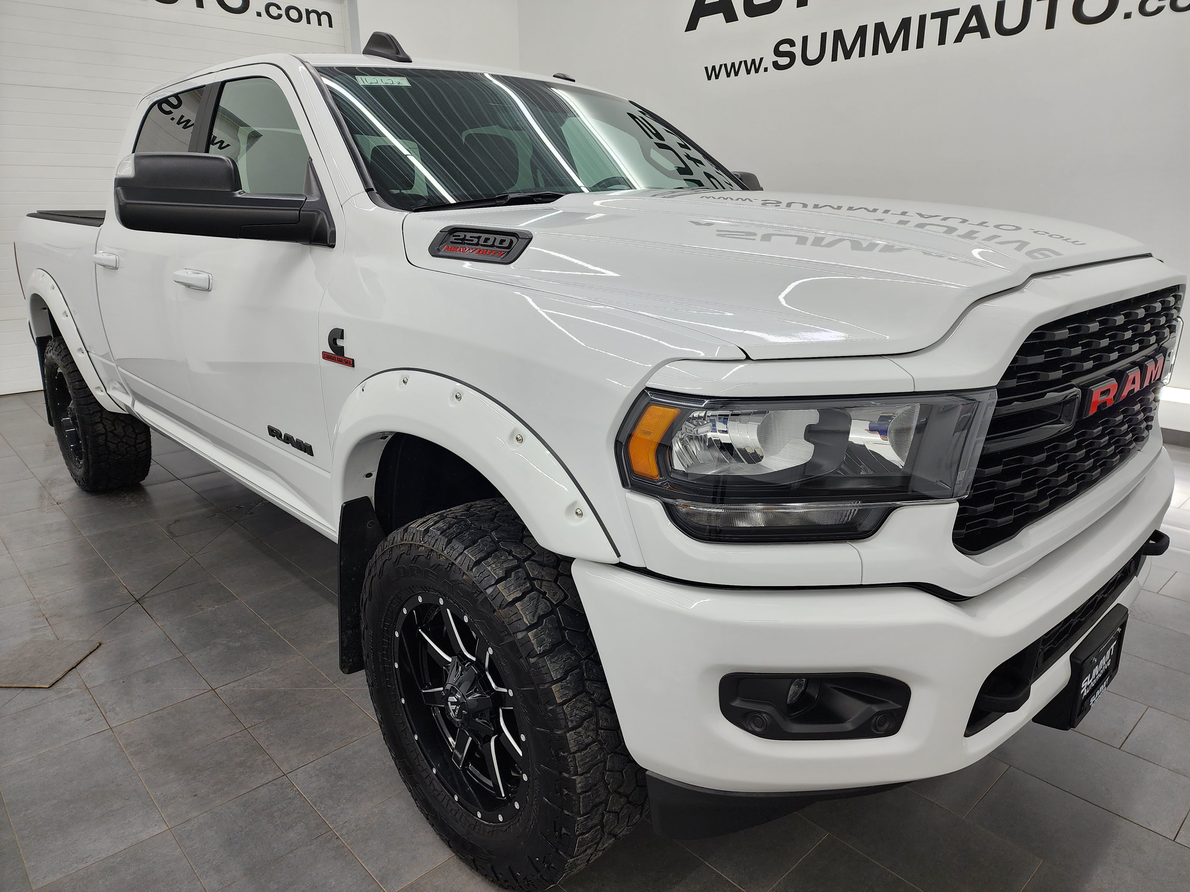 Used 2022 RAM 2500 Big Horn w/ Night Edition AWD/4WD image 2