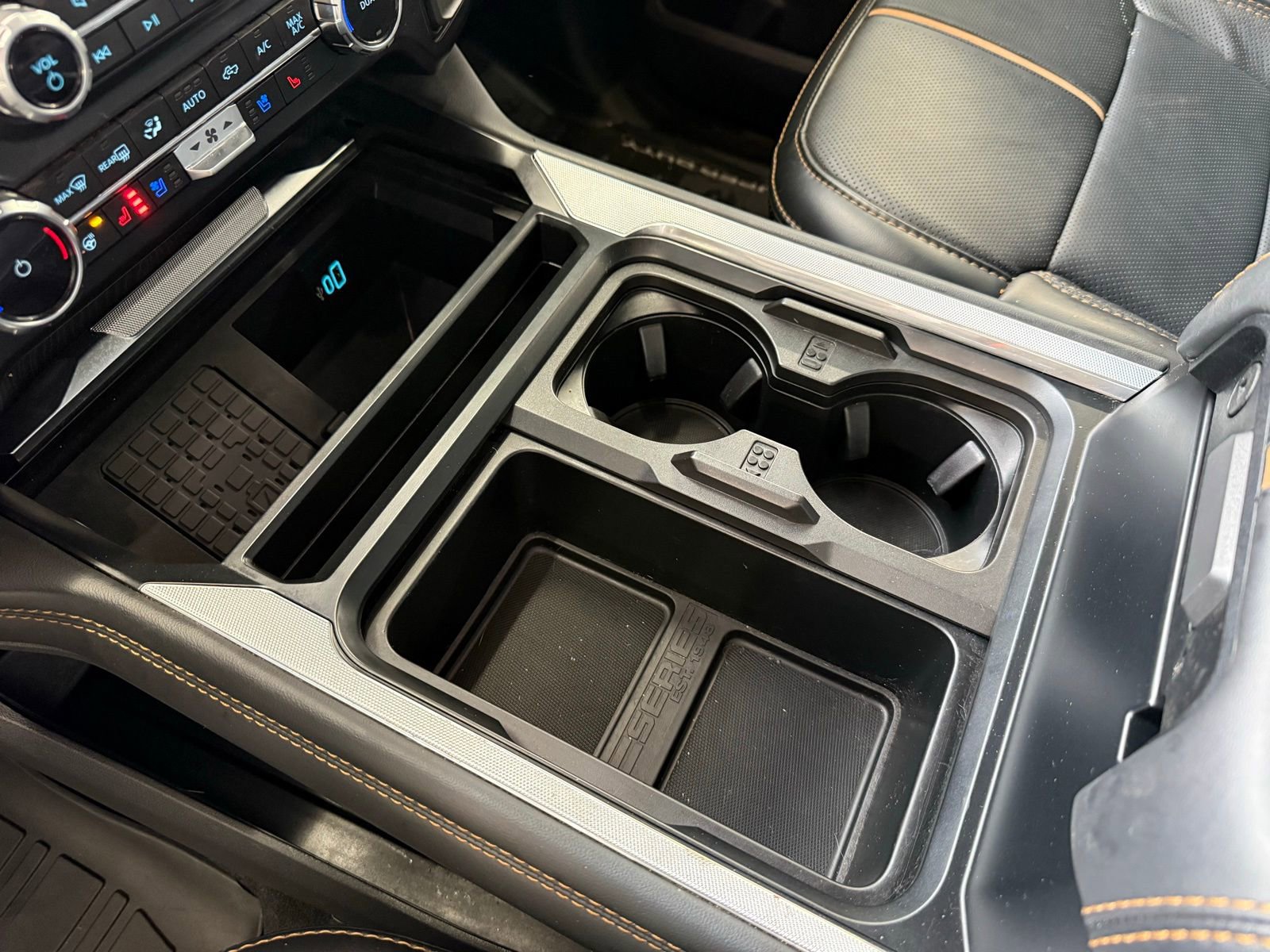Used 2024 Ford F350 Platinum AWD/4WD image 17