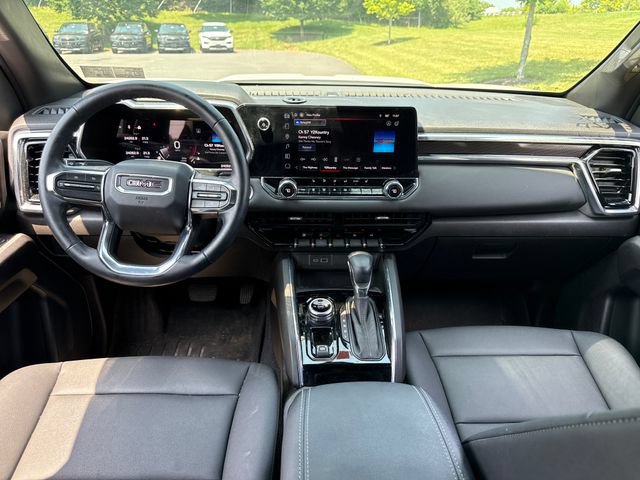 Used 2024 GMC Canyon Elevation w/ Elevation Premium Package AWD/4WD image 21
