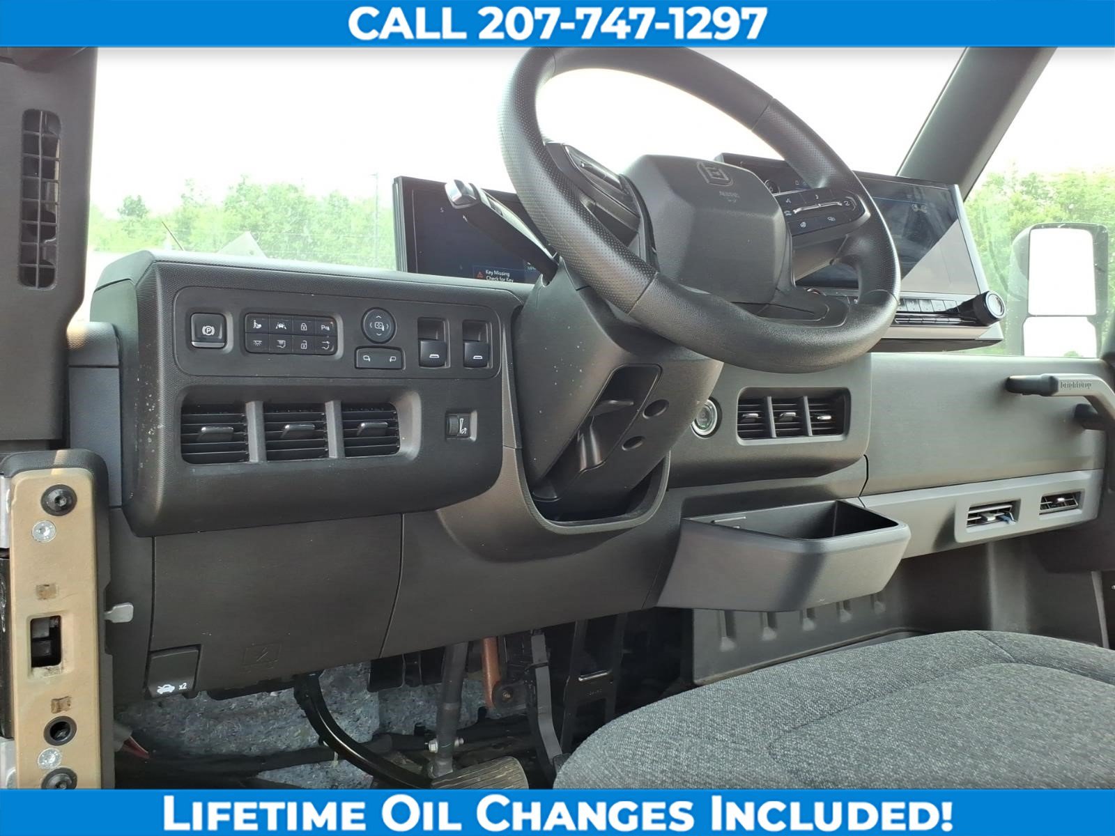 Used 2024 Chevrolet Brightdrop 600 w/ Commercial Equipment Package AWD/4WD image 17