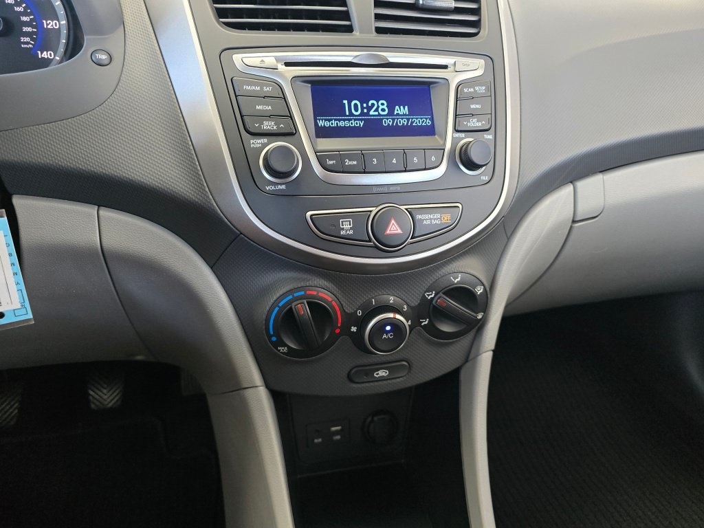 Used 2016 Hyundai Accent SE FWD image 24