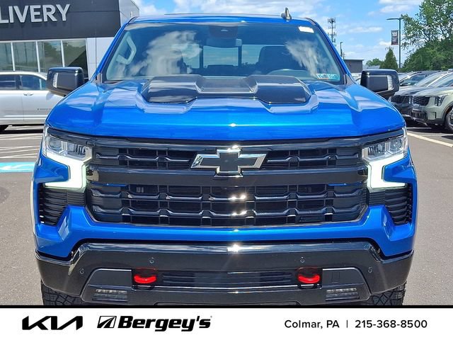 Used 2024 Chevrolet Silverado 1500 LT Trail Boss w/ LT Trail Boss Premium Package AWD/4WD image 2