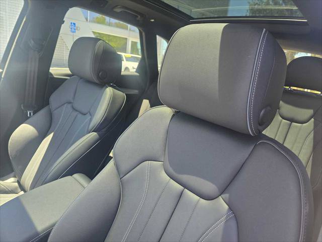 Certified 2025 Audi Q5 2.0T Premium w/ Convenience Plus Package AWD/4WD image 24