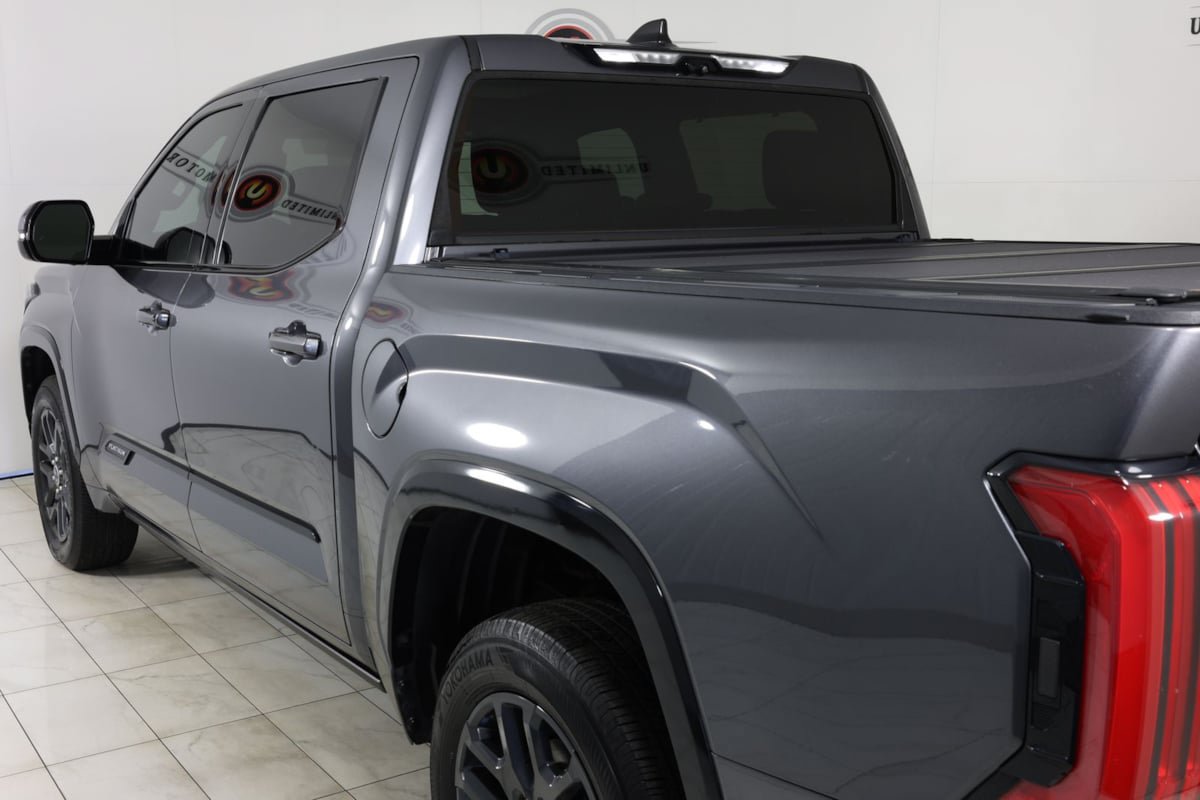 Used 2023 Toyota Tundra Platinum AWD/4WD image 49
