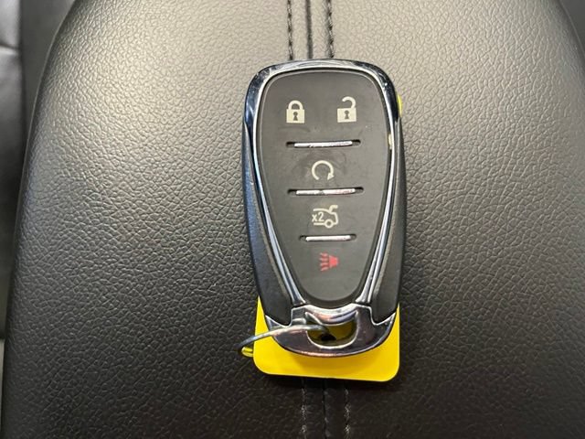 Used 2018 Chevrolet Malibu LT w/ Leather Package FWD image 27