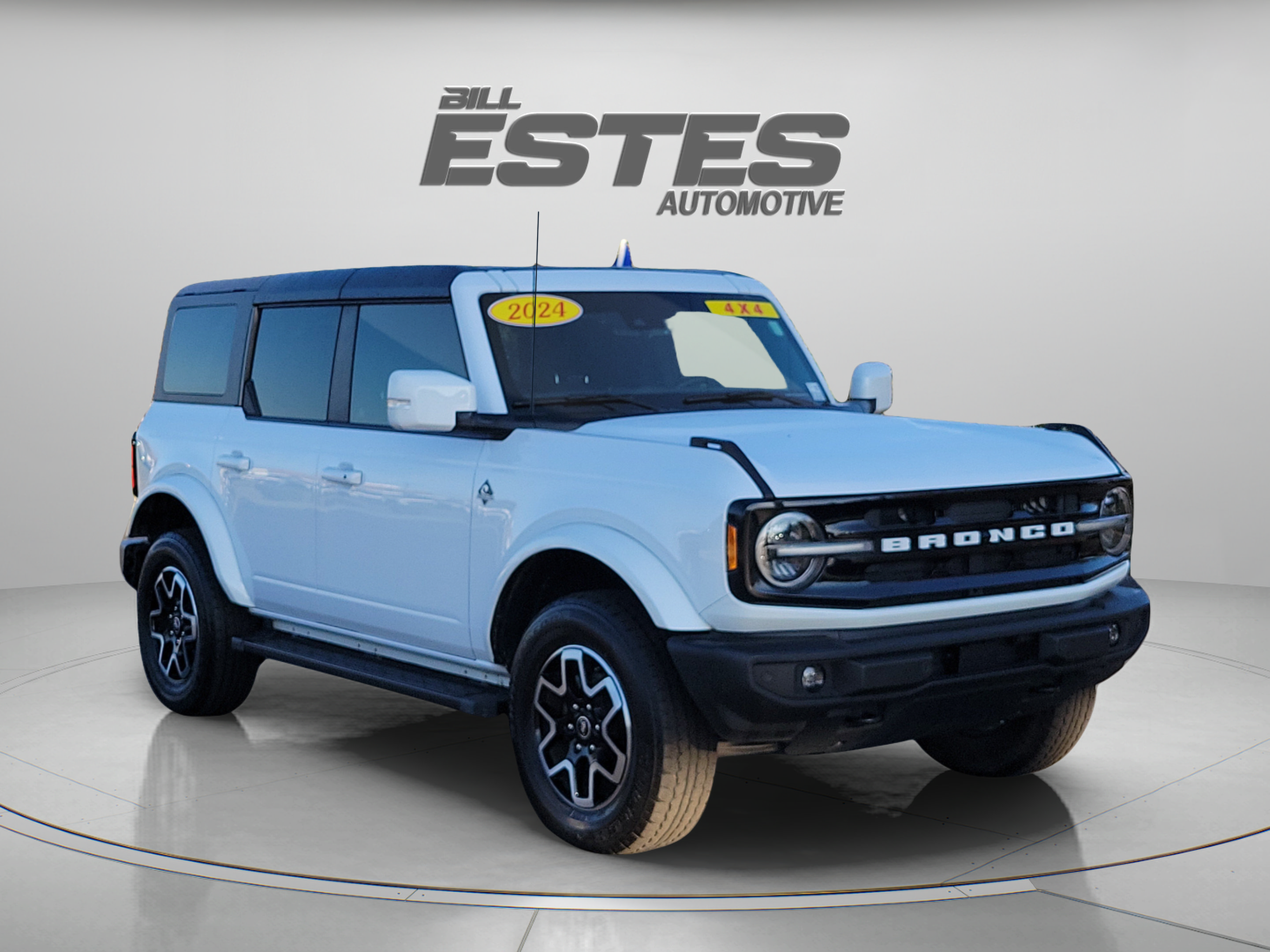 Used 2024 Ford Bronco Outer Banks AWD/4WD image 5