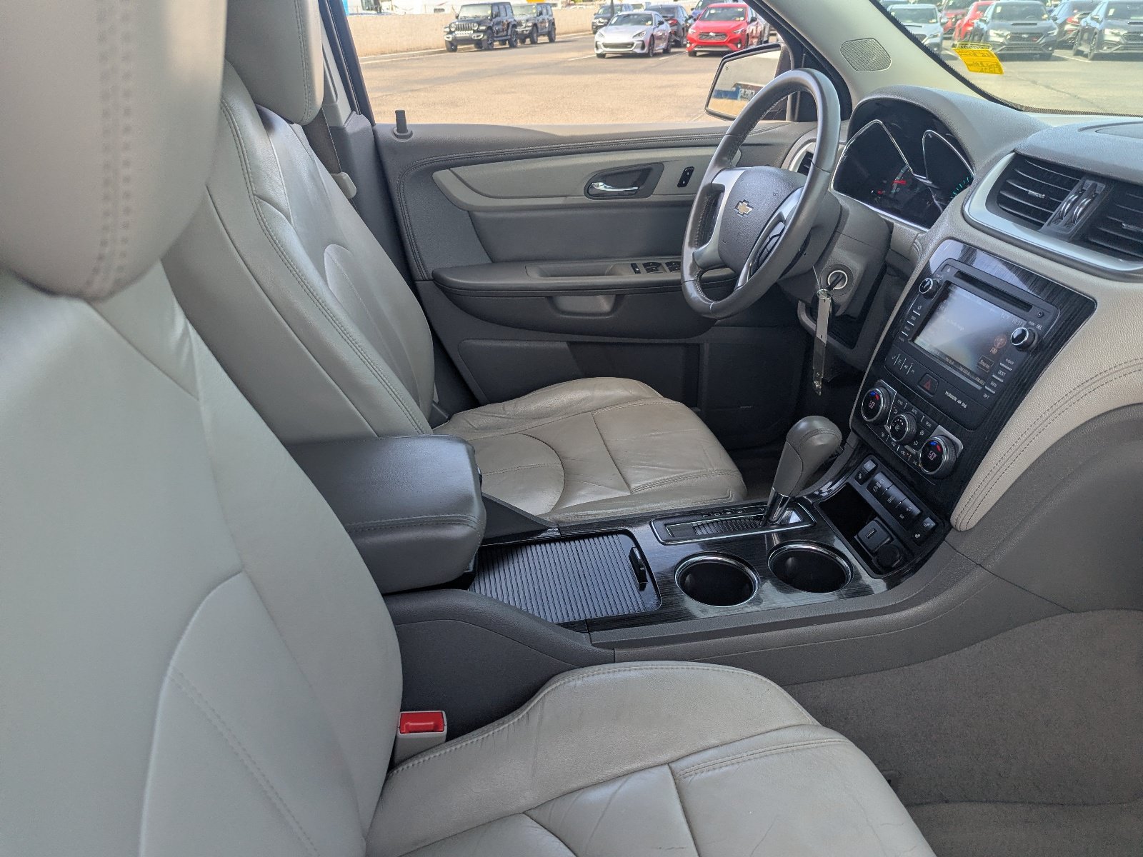 Used 2015 Chevrolet Traverse LT AWD/4WD image 12