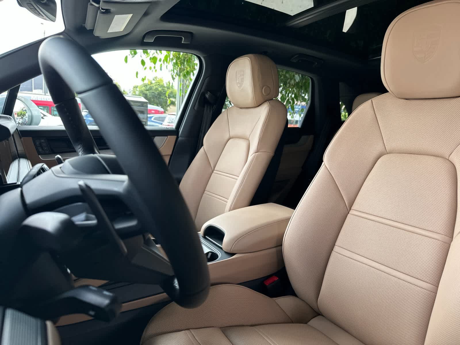 New 2026 Porsche Cayenne S AWD/4WD image 13