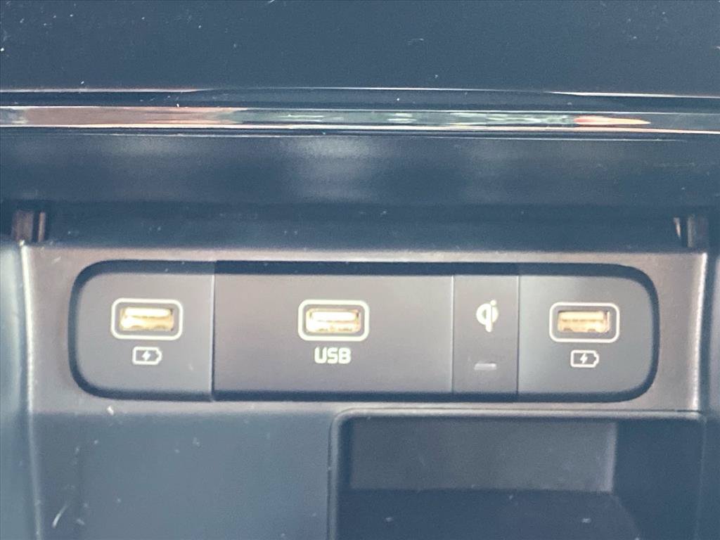 Certified 2023 Kia Sorento SX Prestige AWD/4WD image 16