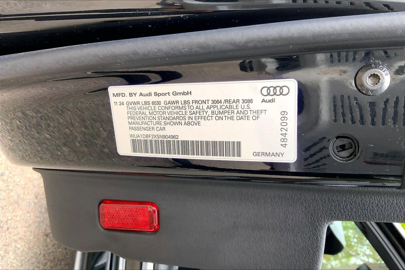Used 2025 Audi RS 6 performance AWD/4WD image 31