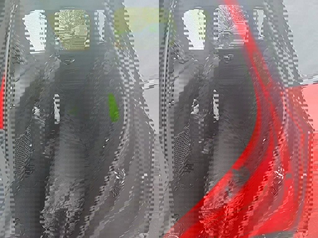 Used 2023 Volvo XC60 T8 Ultimate AWD/4WD image 7