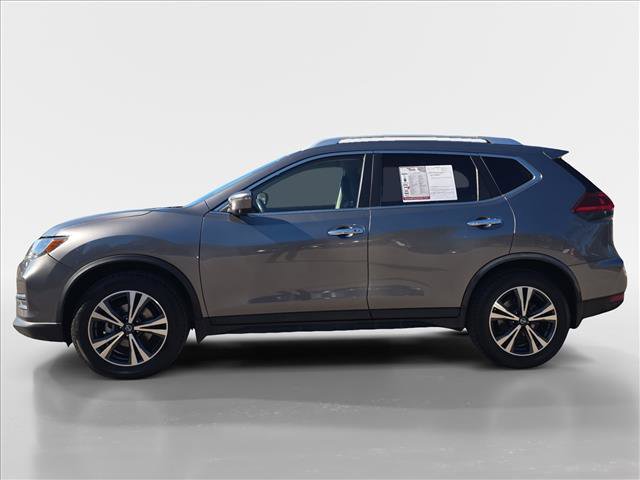 Used 2020 Nissan Rogue SV w/ Premium Package image 2